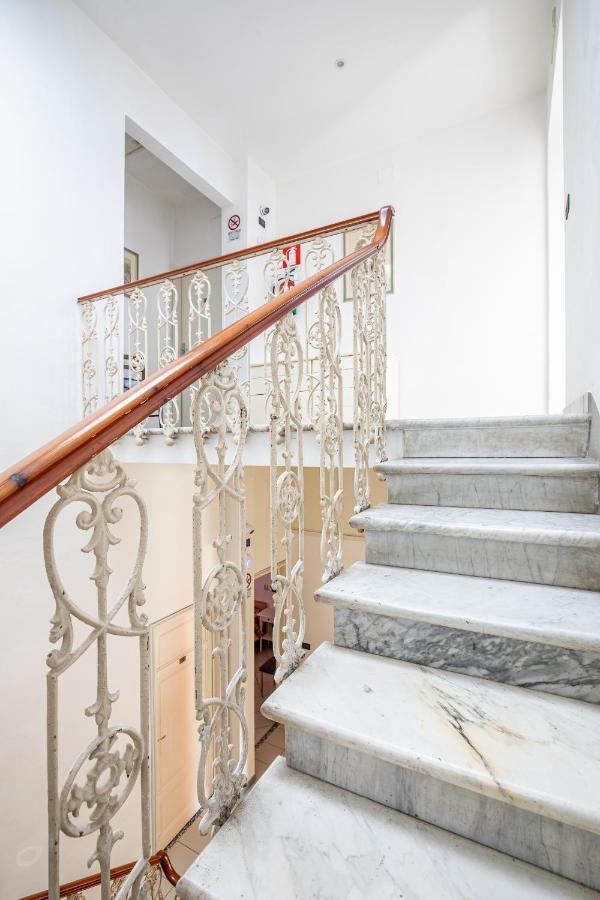 Hotel Paolina Viareggio